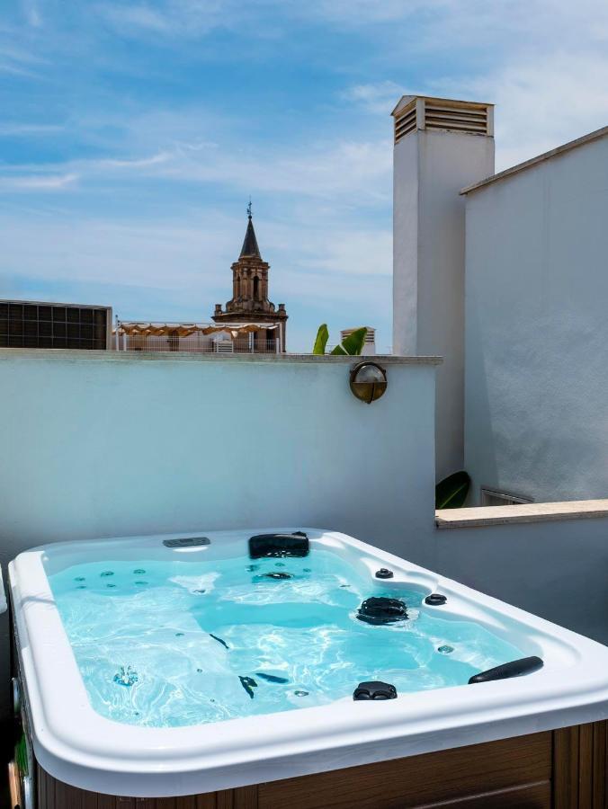 R26 Suites Sevilla المظهر الخارجي الصورة