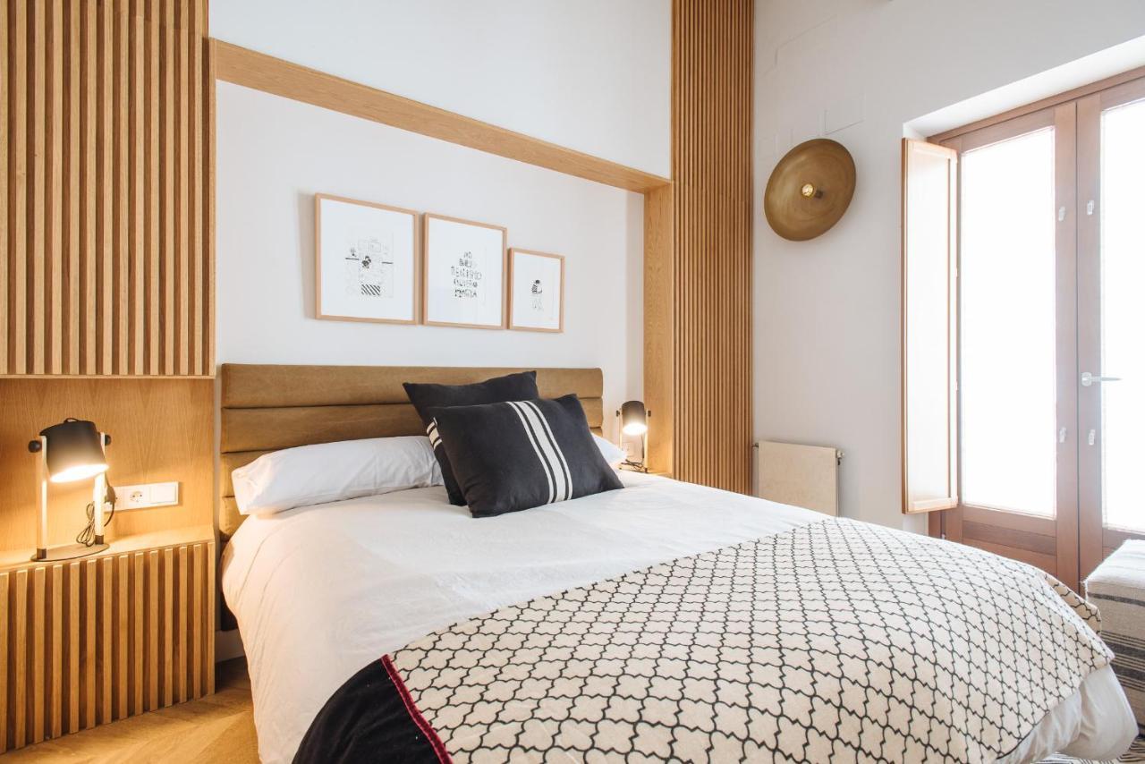R26 Suites Sevilla الغرفة الصورة